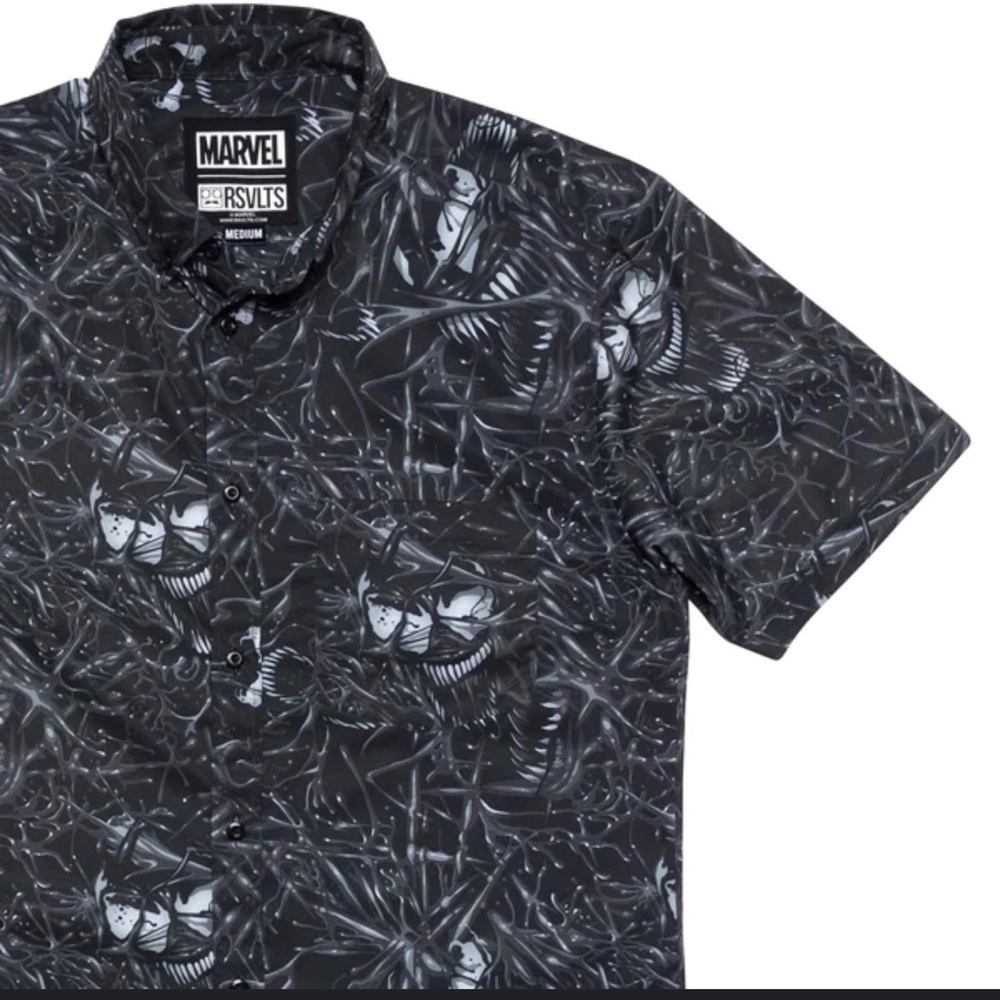 Free style Short Sleeve Button Up Shirt